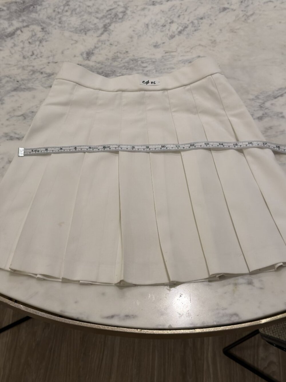 C086 UNIQLO Women's Pleated Mini Skirt SEE LAST PHOTO - Picture 2 of 7